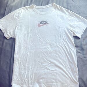 XL white Nike Tshirt